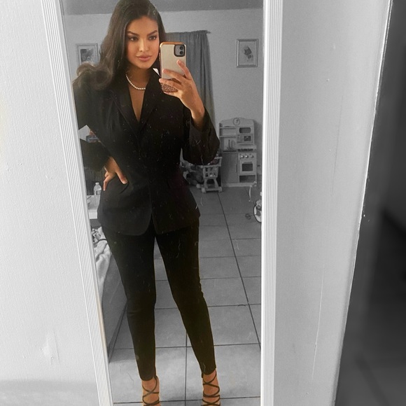 Meet your Posher, Maria - Picture 1 of 1